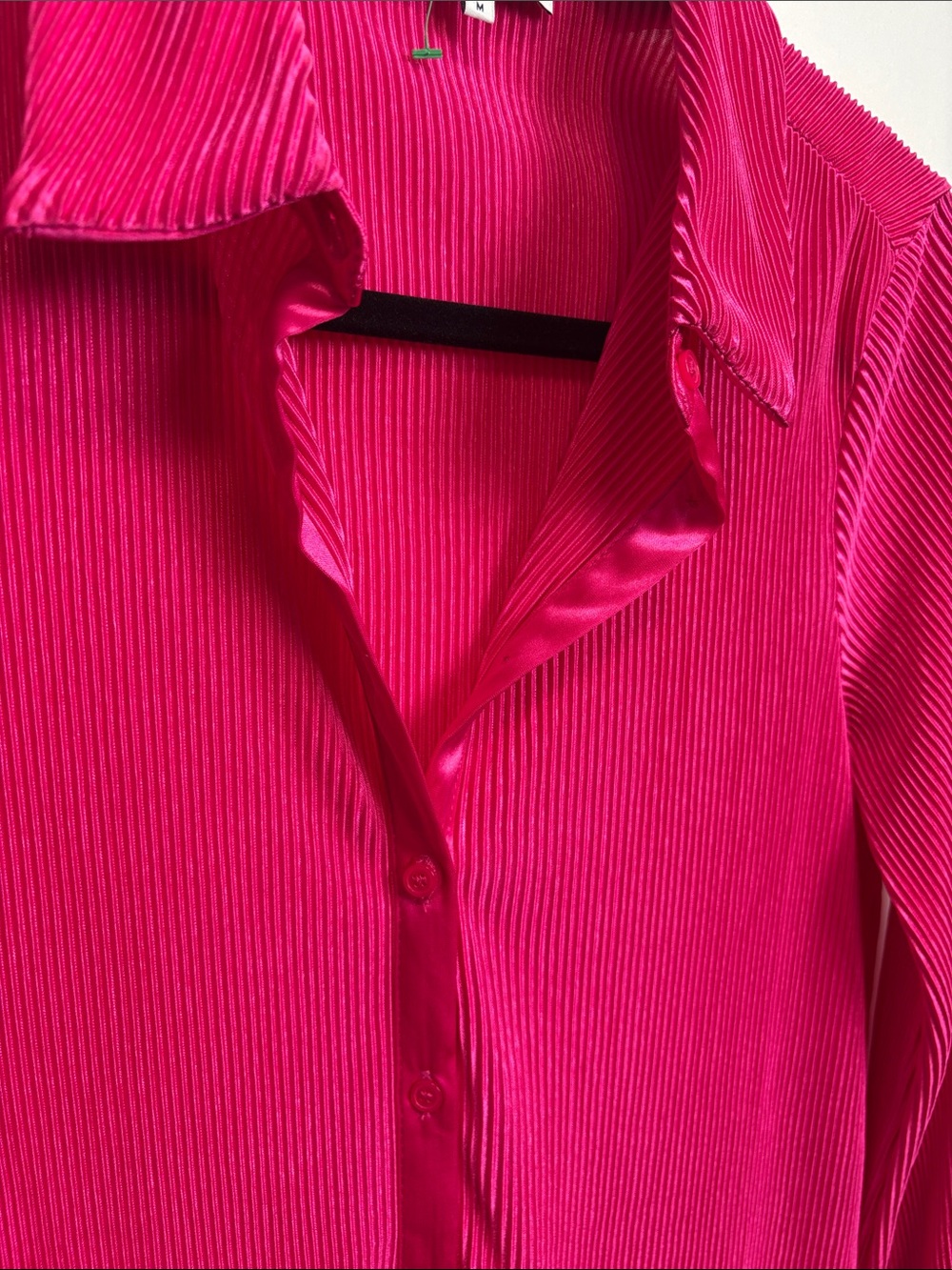 Women's Fuchsia Button-Down Blouse with Textured Rib - Picture 3 of 10
